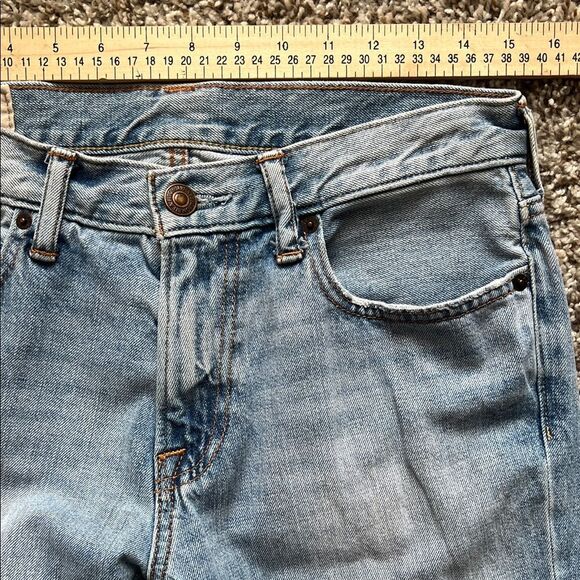 Abercrombie and Fitch Men's Light Blue Jeans in Size W31 L30 - Picture 8 of 15